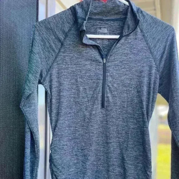 The North Face Tops - North Face Women's Small Pullover Thumb Holes Gray Quarter Zip Flash Dry